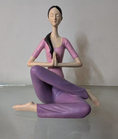 YOGA GIRL